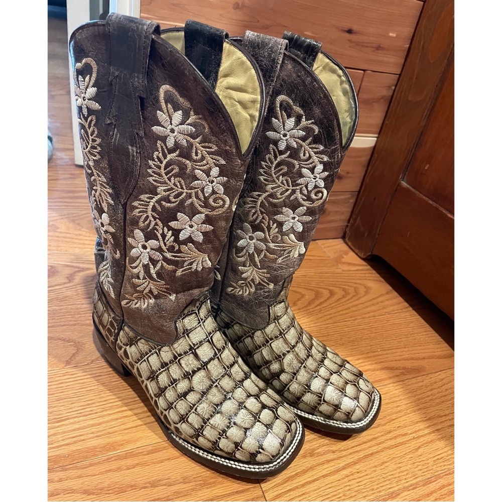 Brown and Cream Embroidered Cowboy Boots
